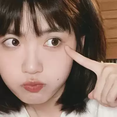 闻皎月